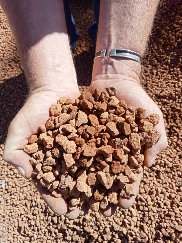 cracked Pea Gravel cracked Pea gravel kwinana