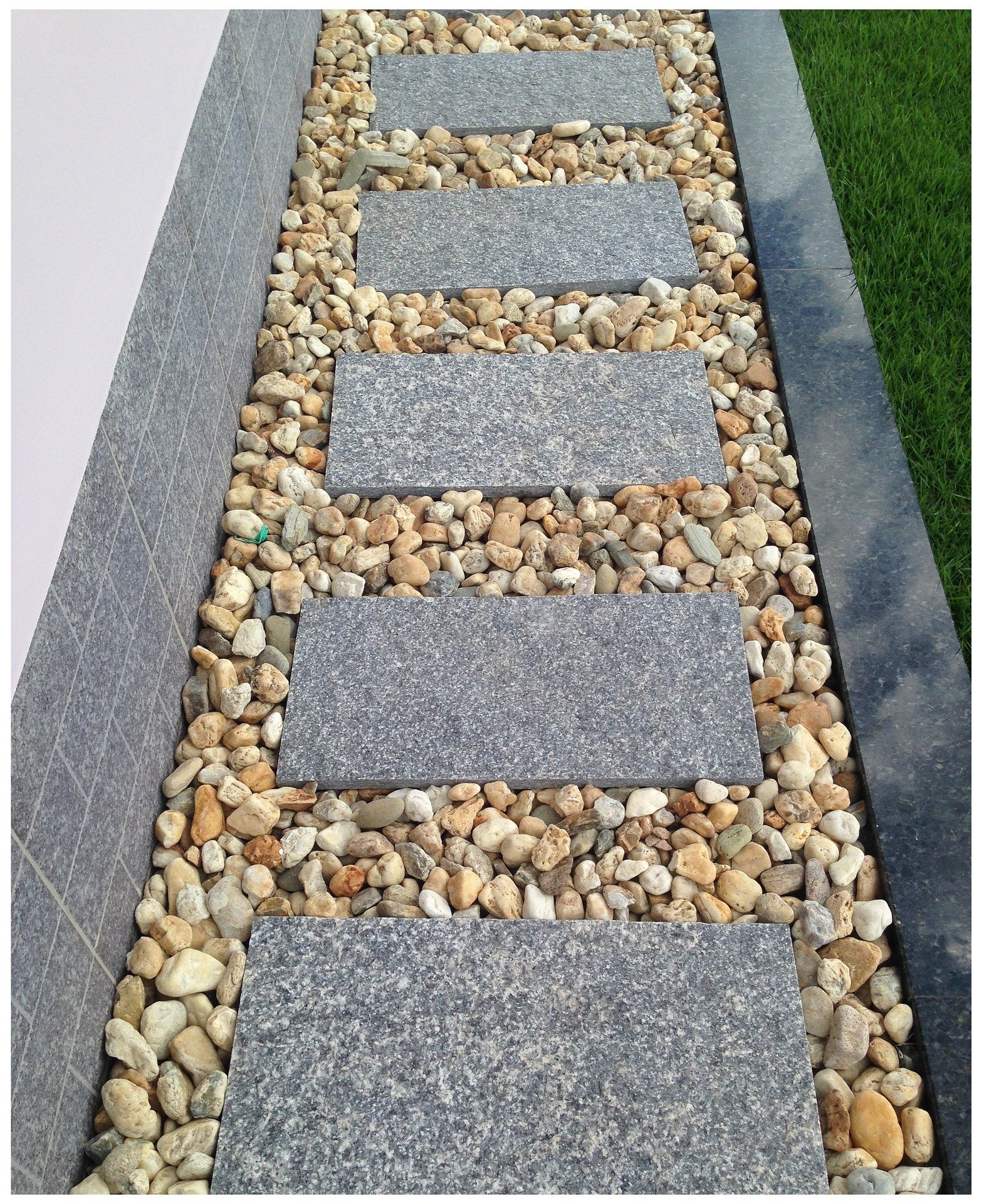 Kwinny Sticks and Stones - stepping stones